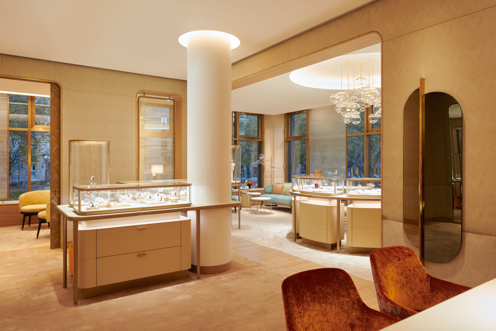 Cartier Boutique 02